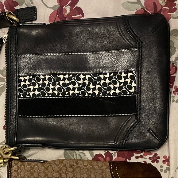 Coach 2 Authentic Used Crossbody - Picture 5 of 6